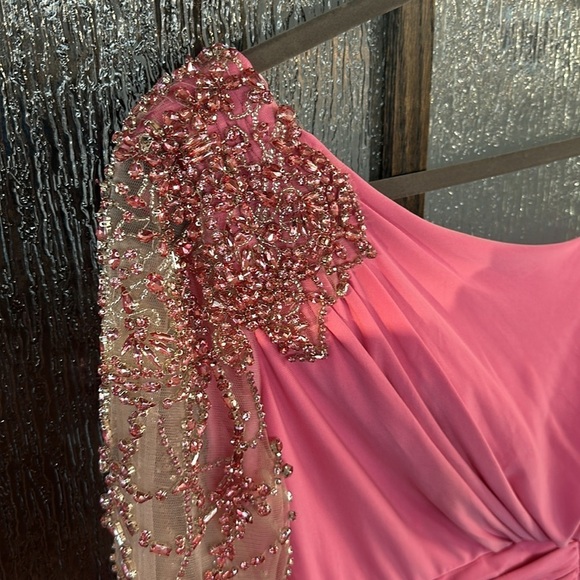 Mac Duggal Asymmetrical Crystal-Embellished Jersey Gown size 8 $698 - Picture 6 of 12